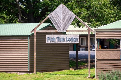 Fishtale Lodge