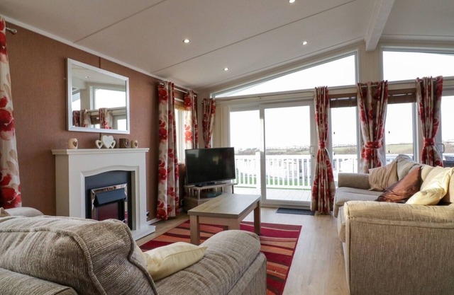 FISTRAL 13, Animaux acceptés, avec piscine à Crantock, Ref 973943