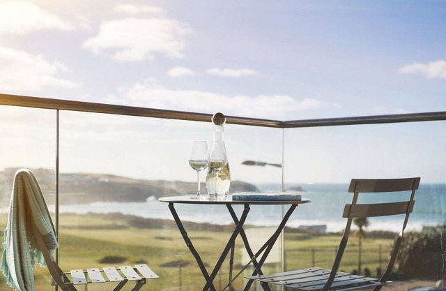 Fistral Beach, sur Headland Rd, terrain de golf et vue sur mer