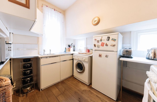 Fitzrovia / Marylebone Grand One Bedroom Flat