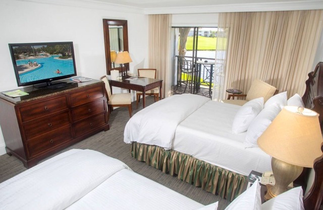 FL Golf-Tennis | Family Serenity Getaway