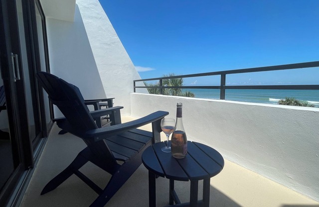 Flagler Beach, Florida Ocean-View Townhome Sunrise Surprise! 🚀🌊🏖️☀️