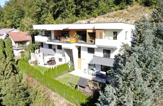 Flamind Holiday Apartments mit Garten und Grill