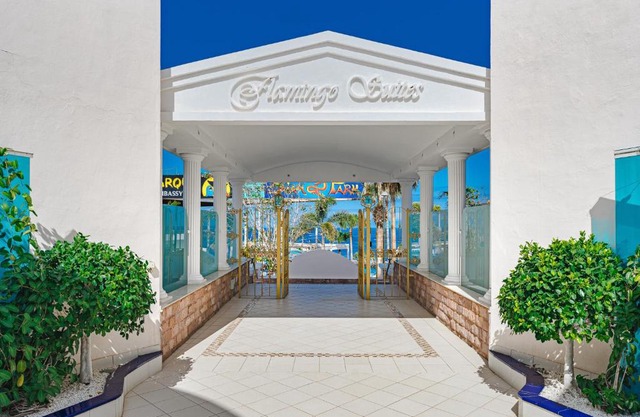 Flamingo Suites Boutique Hotel