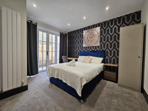 FLASH SALE Kemptown 4 Bedroom Flat BN224BEAT
