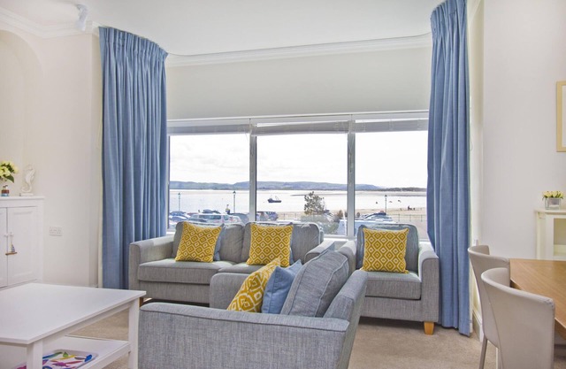 Appartement-Salle de bain privée séparée-Vue mer