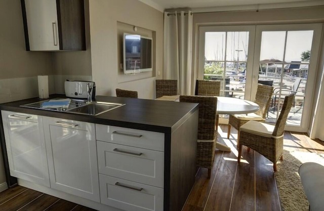 Appartement-4-Salle de bain privée séparée-Vue sur la marina