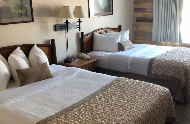 Flat Creek Lodge