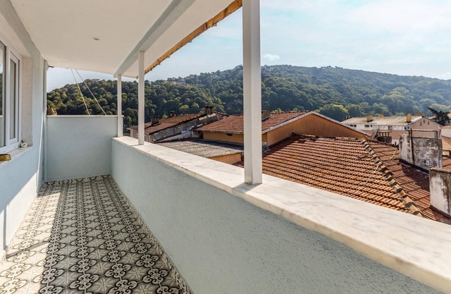 Flat w Balcony 5 min to Coast and Ferry in Sariyer