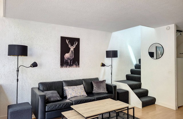 APPT AVEC VUE MONTAGNE -SAINT JEAN D'AULPS STATION -PROCHE MORZINE- 6/8 PERSONNES - RELAIS D7