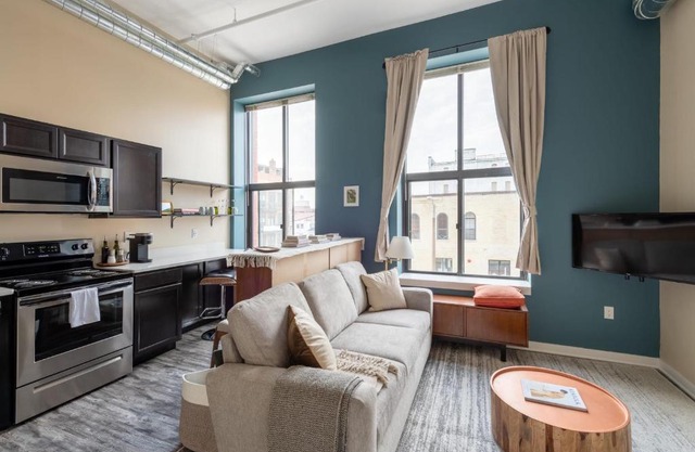 Flexhome Walker's Point Studio A3