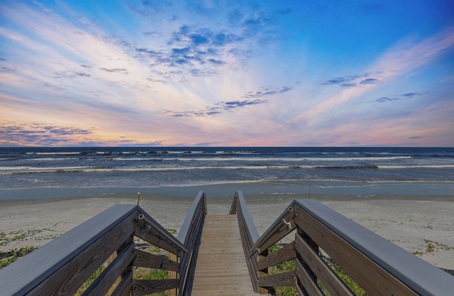 🩴Flip Flop South Studio | Pet Friendly + 400 Ft to Beach | Ground Level 1 BR