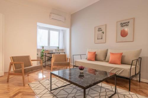Fliphaus Arenales 1900 - 5 Bd 3 Ba Recoleta