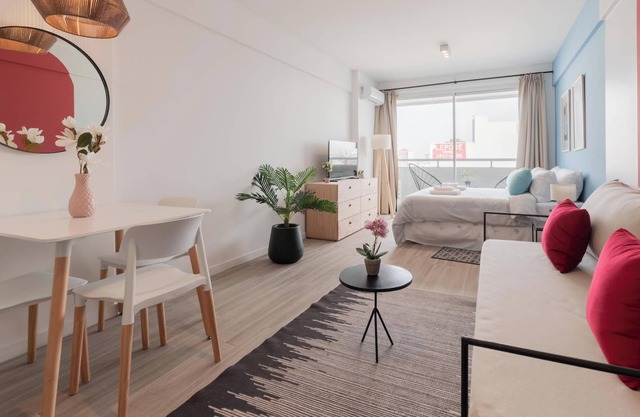 Fliphaus + Catamarca 700 - 3 pax Loft B