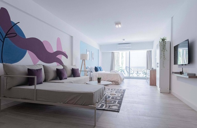 Fliphaus + Virrey 1 M - Lux Loft 4 Pax in Congreso