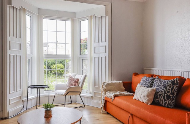 Flo Suite by Koya Homes