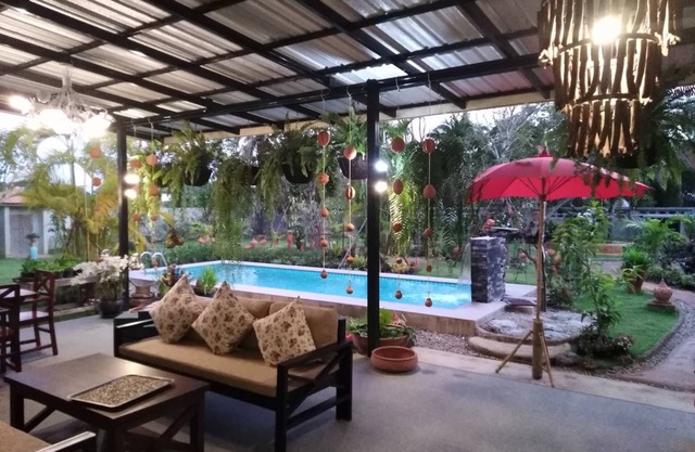 Flora Land Resort Chiang Mai