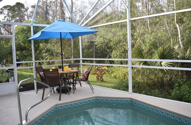 Florida Haven Villa - Newly Refurbished, Great location, Sleeps 8