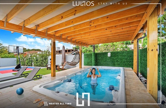 Peaceful Rental Retreat in Miami w/ Jacuzzi, BBQ