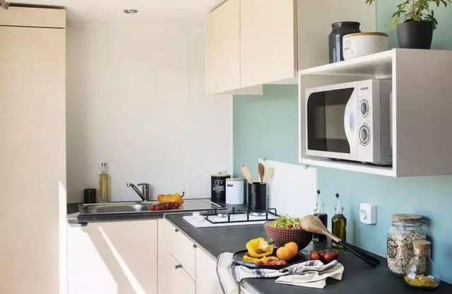 Mobil-home Standard 18m² (1 chambre) + TV + Terrasse 2 personnes