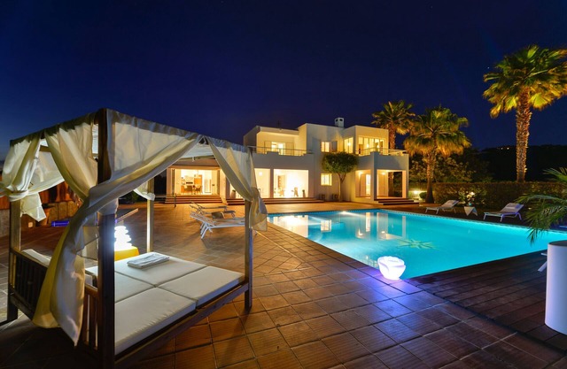 FLUXA, Villa. Ibiza. Villa près de la ville d'Ibiza