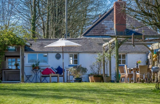 Flygate - 2 Bedroom Cottage - Lawrenny