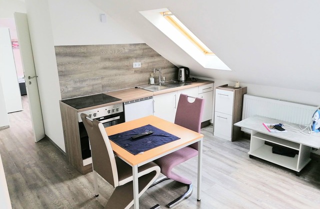 Appartement 2 chambres 2 OpelCity 3 lits près de l'aéroport de Francfort