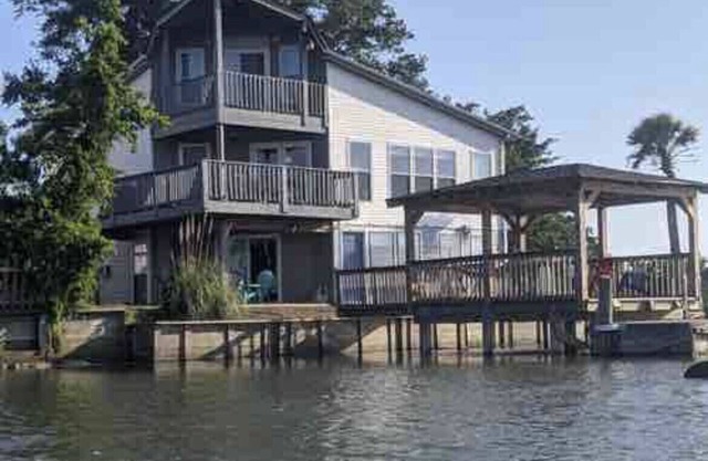 Appartement Folly Beach Riverfront avec rampe de mise à l'eau, kayaks et vélos!