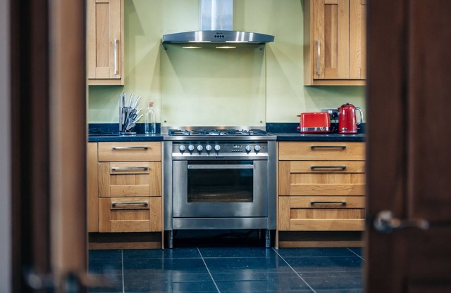Fontain House - 4 bedroom home in the town centre of Blairgowrie