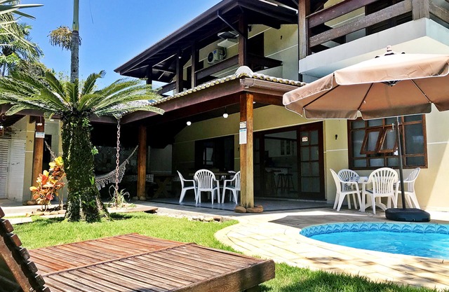 MAISON AVEC PISCINE / PLAGE CALME / CLIMATISATION / WIFI / CONFORT / SECURITE