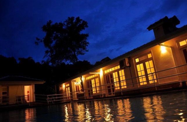 Forest Edge Hotel