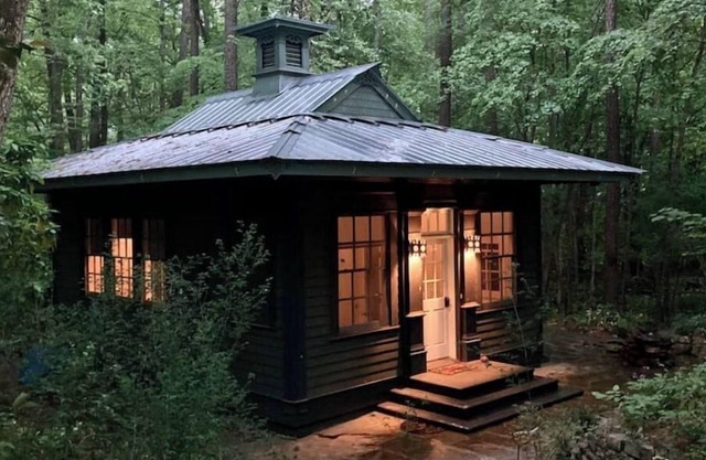 "Forest Garden" A One Bedroom Retreat
