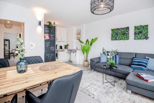 Forest Premium Apartment Balcony - Mülheim, WI-FI, Netflix