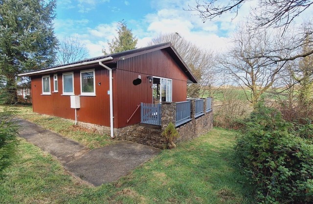 Forest Retreat Lodge in Bideford