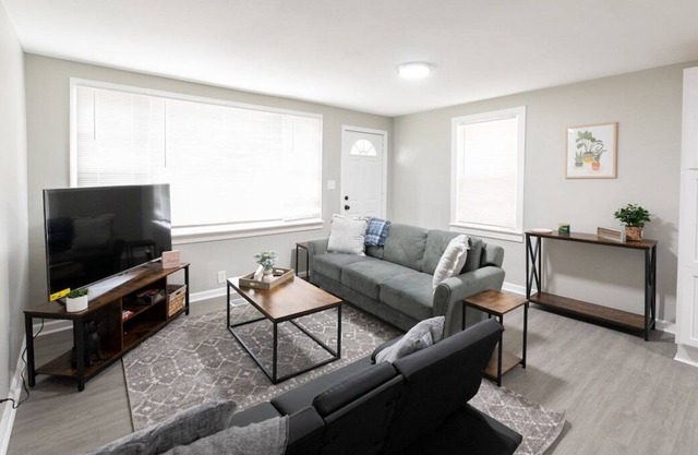 Forget your worries in this spacious and serene space