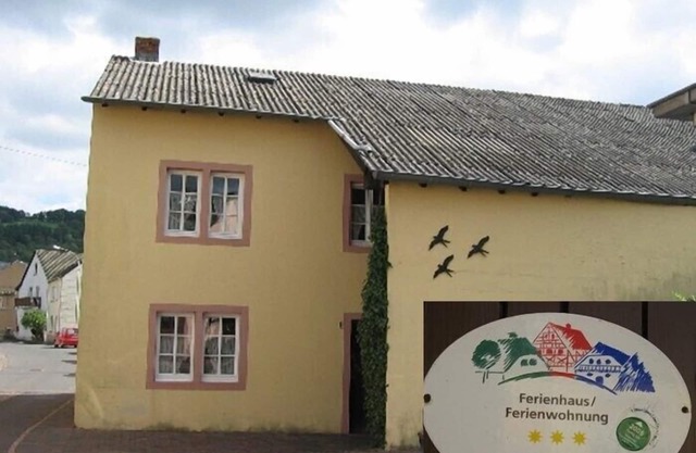Ancienne ferme avec étable et cour rénovées