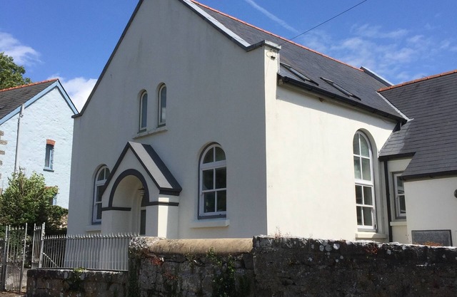 Chapelle offrant une expérience de vacances unique à Pembrokeshire
