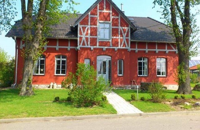 Forsthaus sur la mer Baltique avec beaucoup d'espace pour les grandes familles