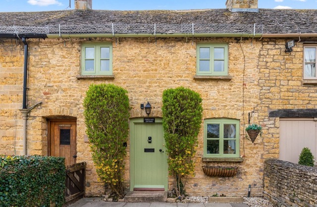 Cottage Forsythia - peut accueillir 3 invités dans 2 chambres