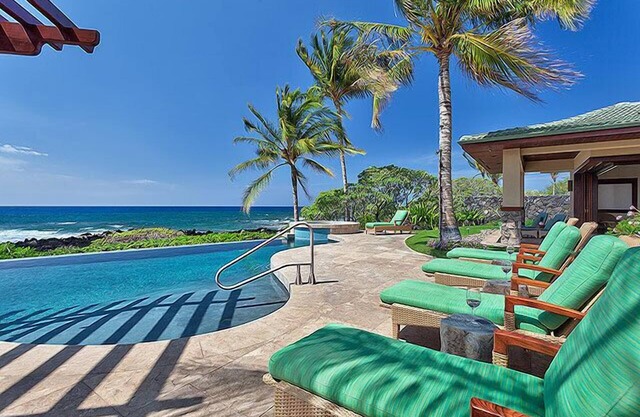 Ultime maison privée en bord de mer, piscine, bain à remous, une salle pour 8