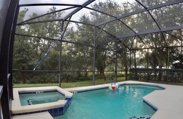 Four Bedroom Pool Home - 1008 RR - Vusa