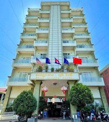 Four Rivers Hotel
