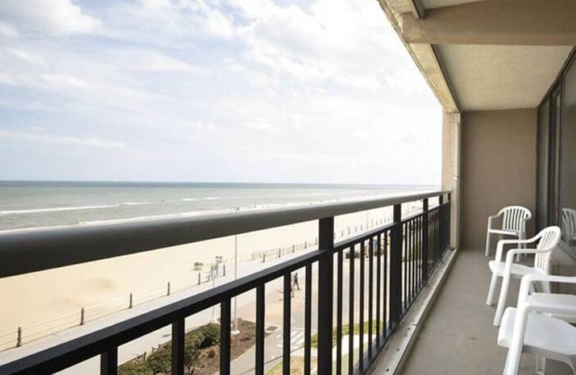 Four Sails Resort Oceanfront condo with Oceanfront & City View Balconies