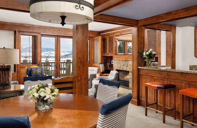 Four Seasons Resort and Residences Jackson Hole - 2 Bedroom / 2.5 Bath