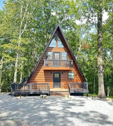 Fox Hill Cabin Where Country Charm Meets Town Convenience