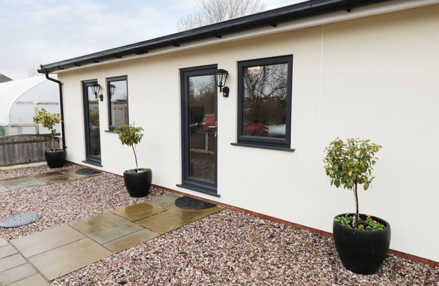 Foxes Den, THORNTON, LANCASHIRE