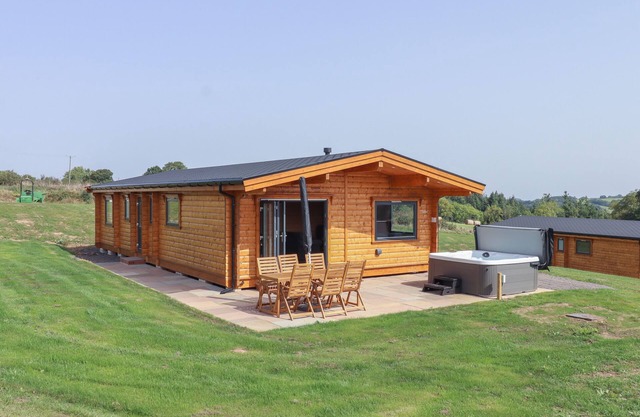 Foxglove Lodge