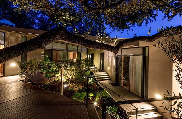 Frame Hotel - Treehouse (formerly Kimber Modern)