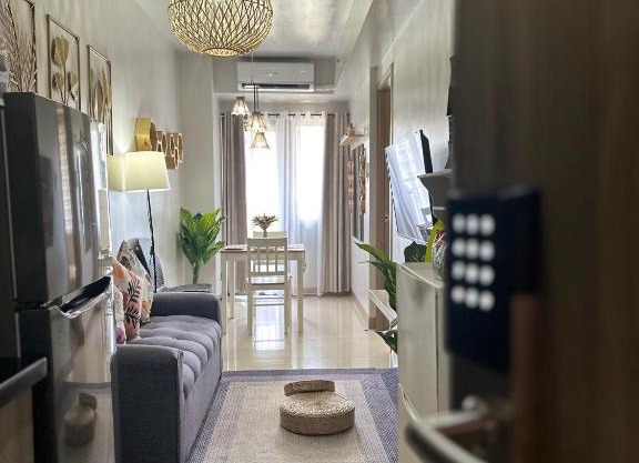 Franchelle's Pad at MOA PASAY CITY