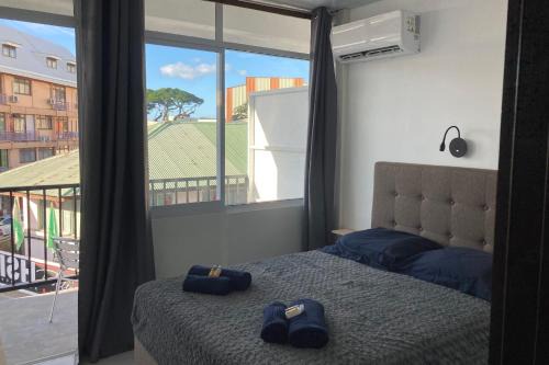 "Frangipani" city center room